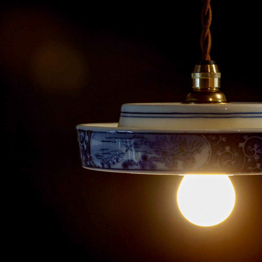 有田焼｜竜右ェ門｜唐草｜染付｜ペンダントライト