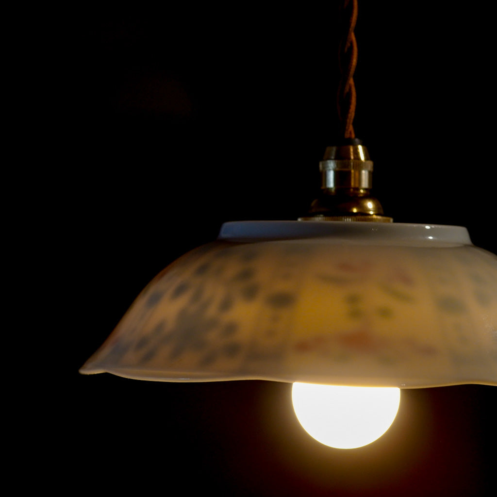 作地未詳｜たち吉｜鉢｜赤絵・草文様｜ペンダントライト