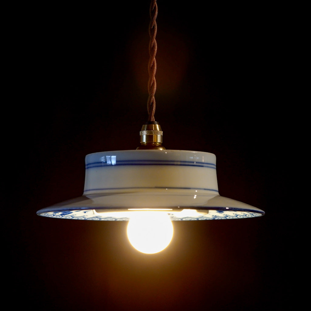 鍋島焼｜唐子｜白磁｜ペンダントライト