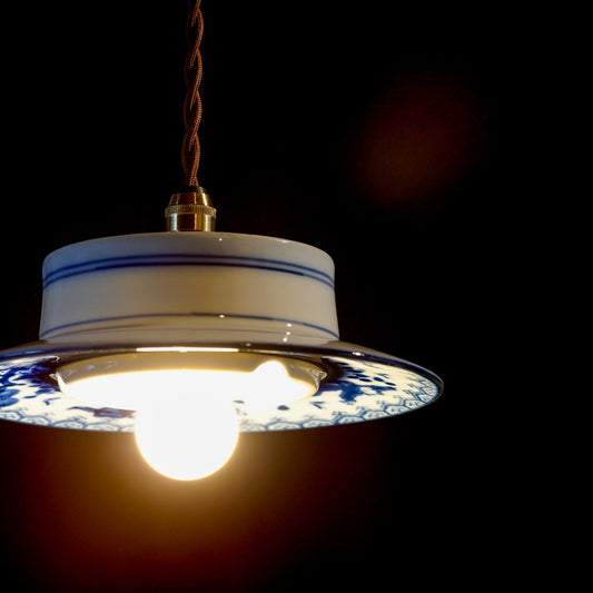 鍋島焼｜唐子｜白磁｜ペンダントライト