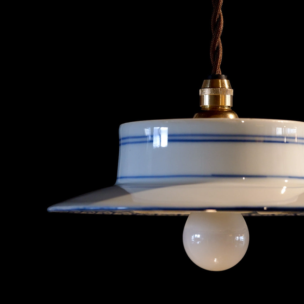 鍋島焼｜唐子｜白磁｜ペンダントライト