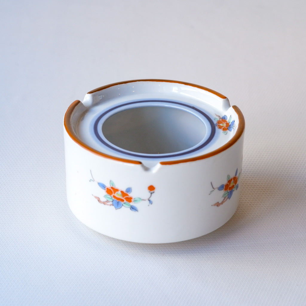 作地未詳｜椿｜白磁｜ペンダントライト