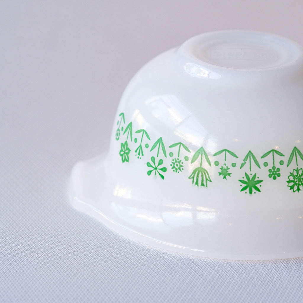 GLASBAKE｜キャセロール｜ミルクガラス｜緑｜ペンダントライト