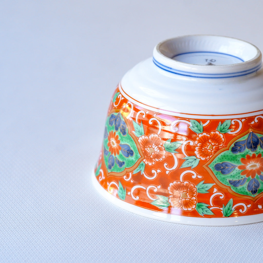 有田焼｜陶寿｜フタ付き茶碗｜錦手｜ペンダントライト – アップ