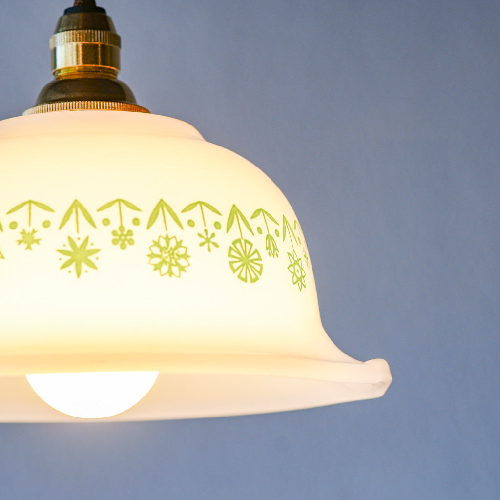 GLASBAKE｜キャセロール｜ミルクガラス｜緑｜ペンダントライト