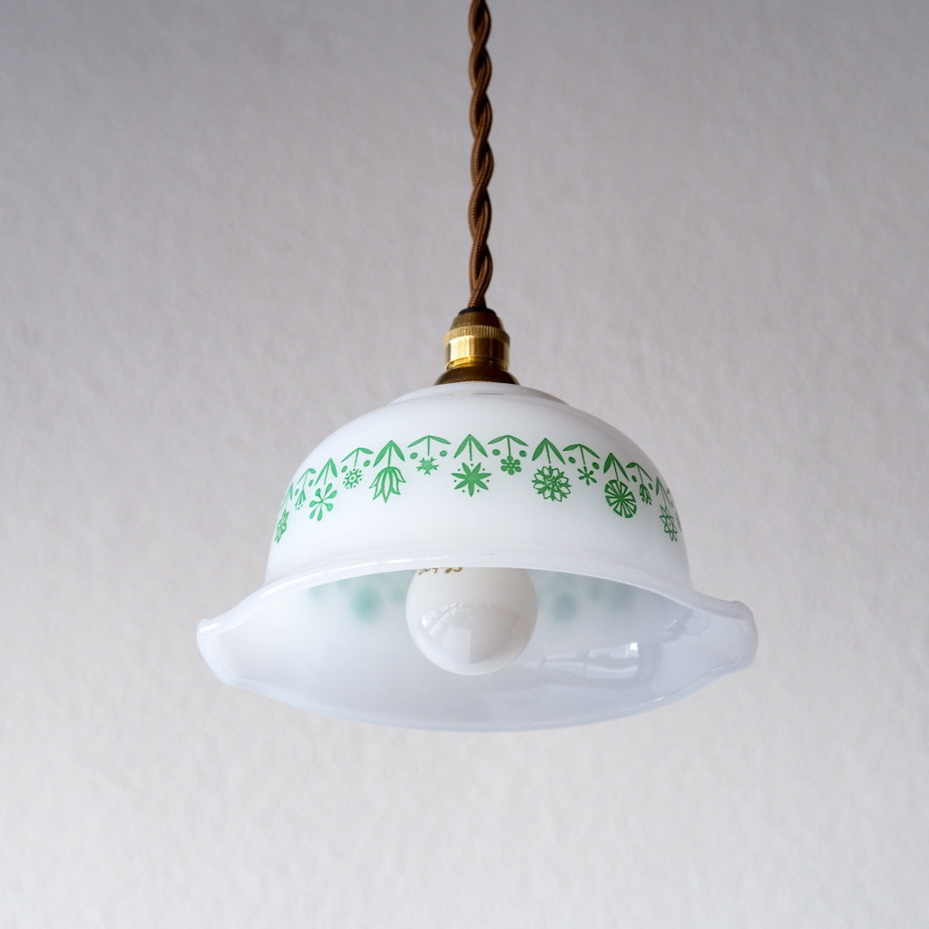 GLASBAKE｜キャセロール｜ミルクガラス｜緑｜ペンダントライト