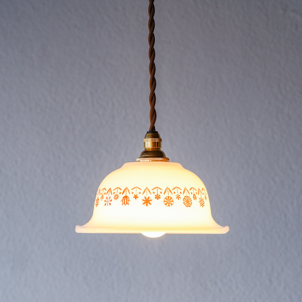 GLASBAKE｜キャセロール｜ミルクガラス｜赤｜ペンダントライト