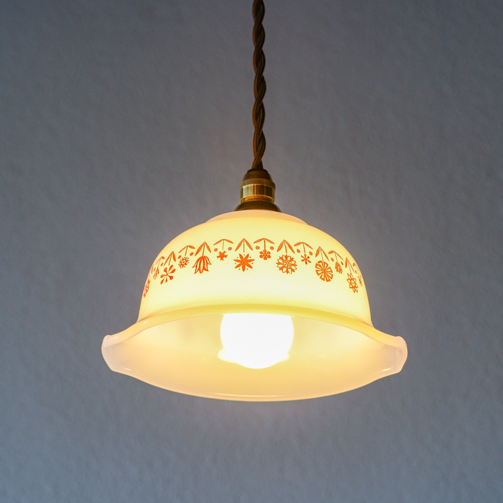 GLASBAKE｜キャセロール｜ミルクガラス｜赤｜ペンダントライト