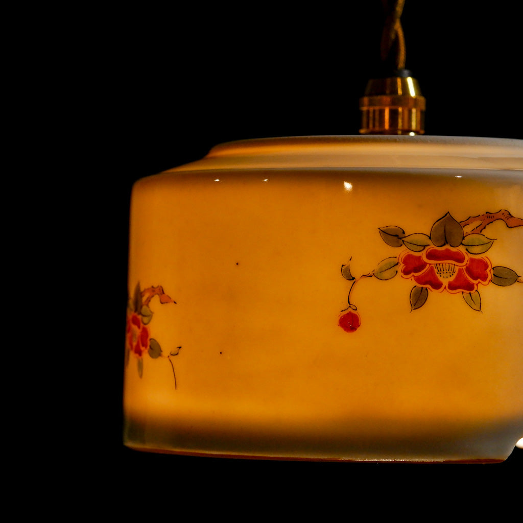 作地未詳｜椿｜白磁｜ペンダントライト