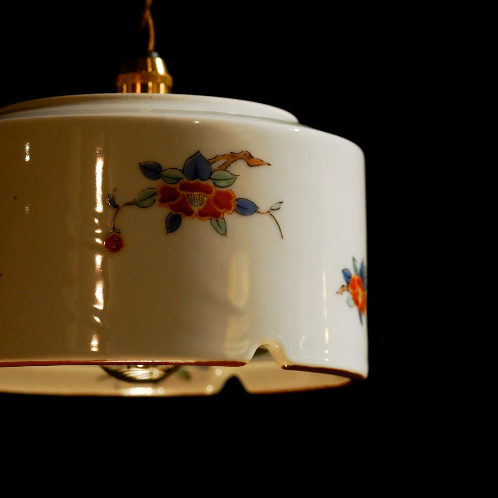 作地未詳｜椿｜白磁｜ペンダントライト