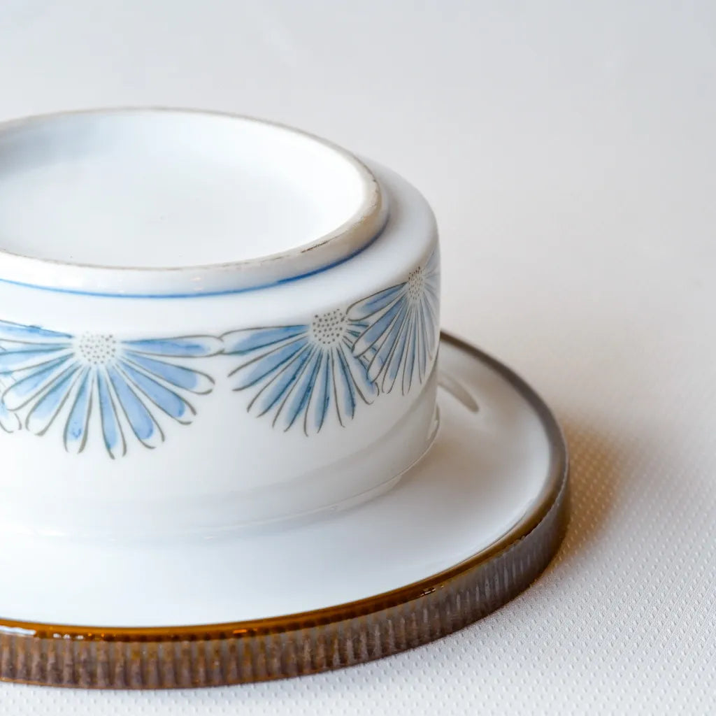 作地未詳｜淡彩色｜菊文様｜ペンダントライト