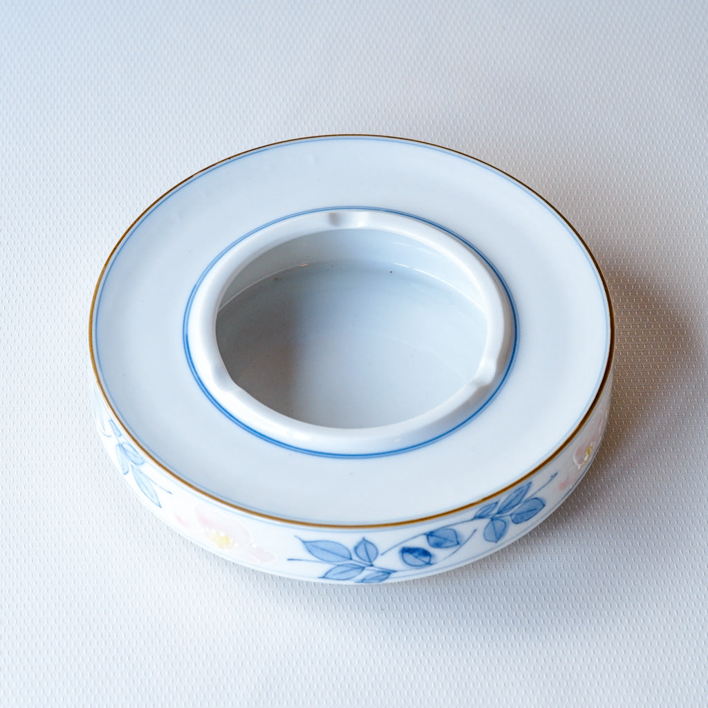 作地未詳｜淡彩色｜桜・草文様｜ペンダントライト