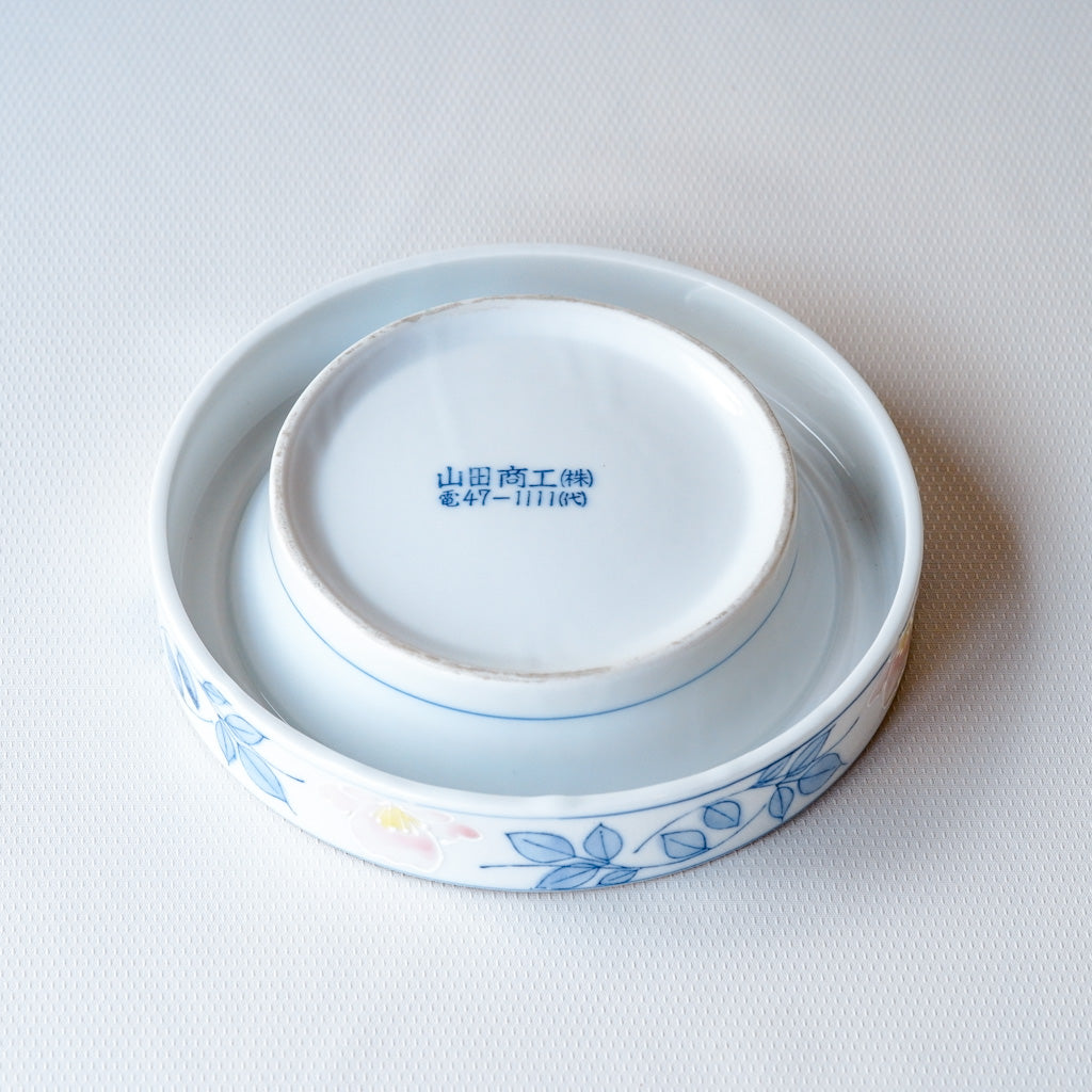 作地未詳｜淡彩色｜桜・草文様｜ペンダントライト