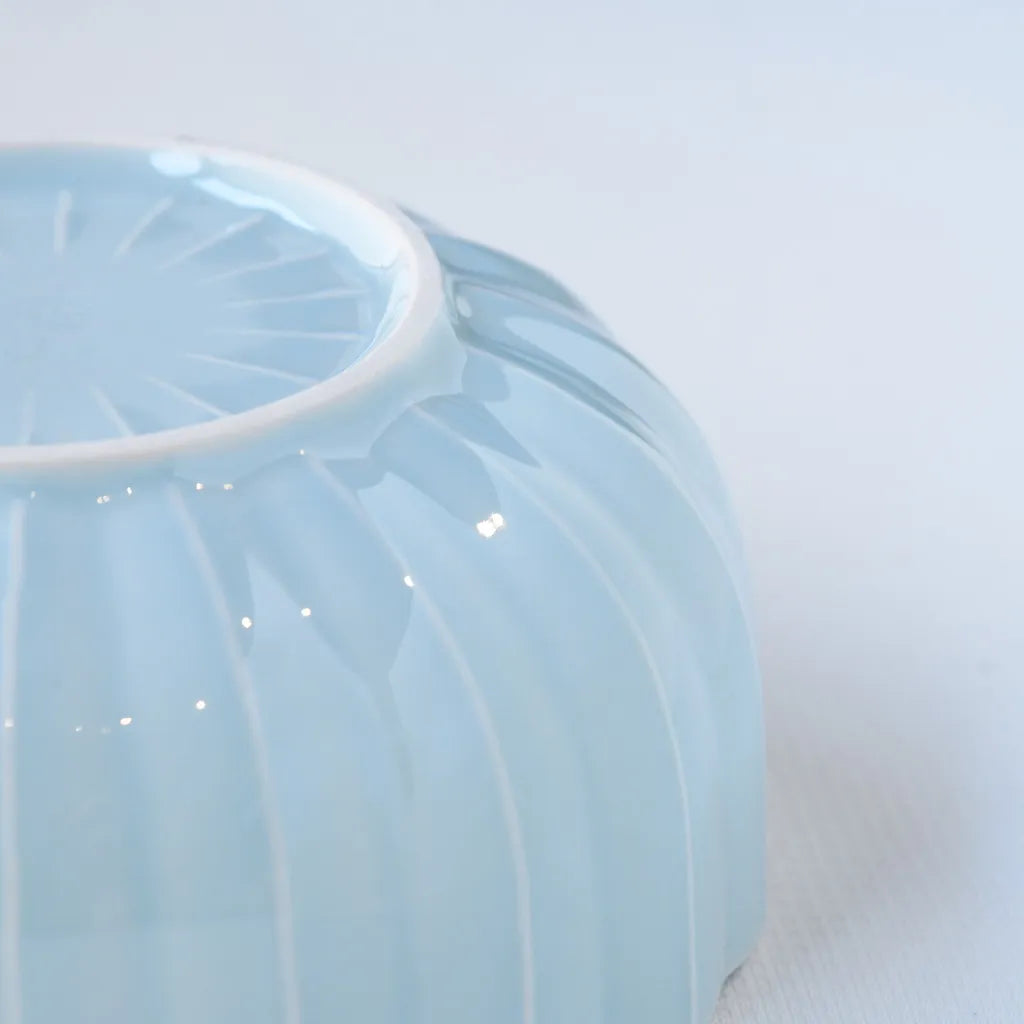 作地未詳｜香山｜青磁象嵌菊｜ペンダントライト