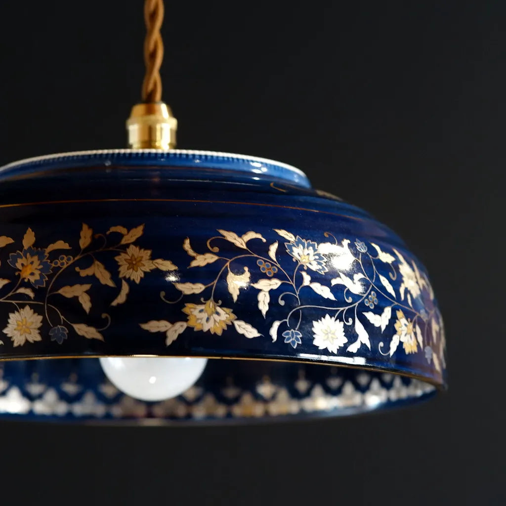 有田焼｜青藍｜法隆寺獅子狩文｜ペンダントライト