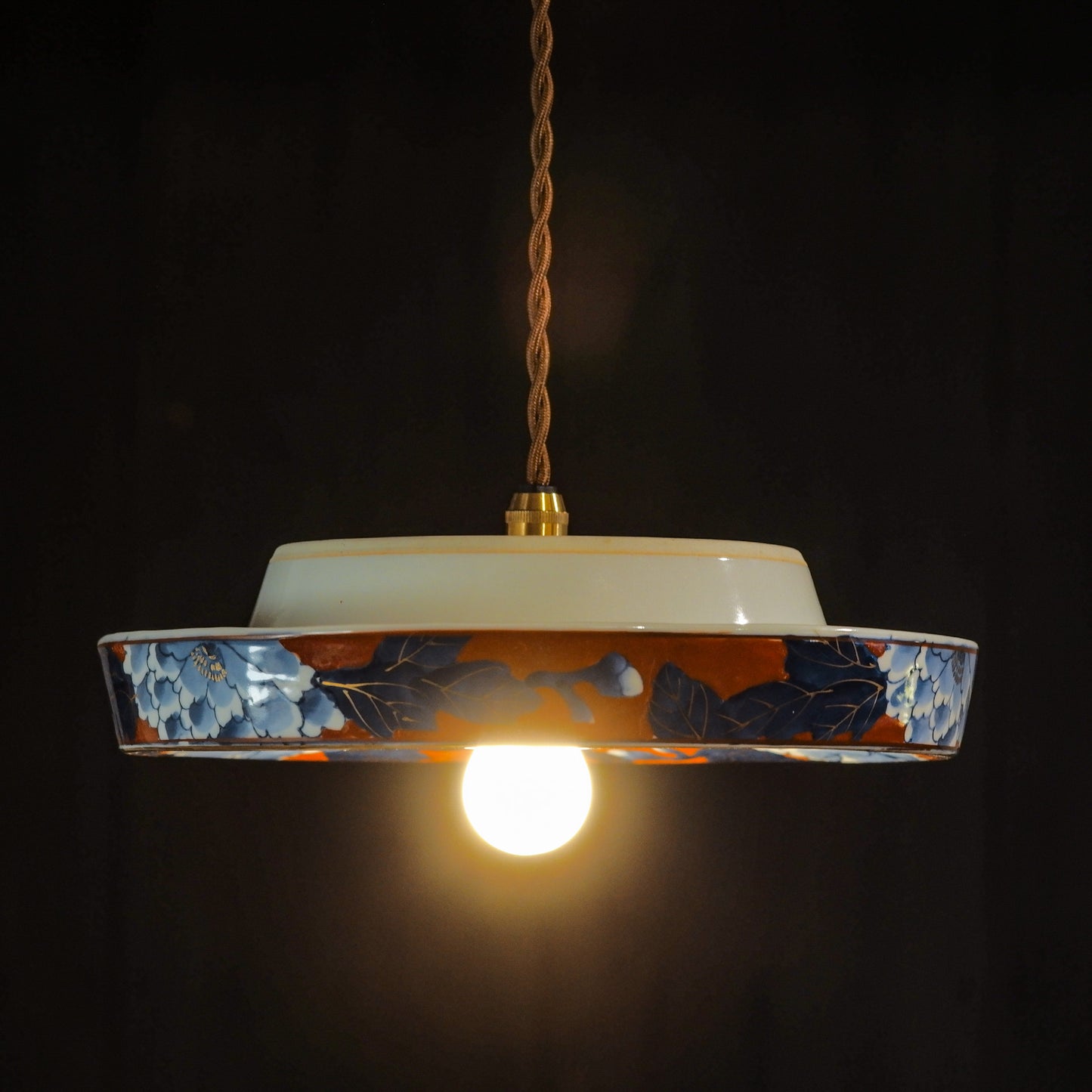 有田焼｜秀峰｜赤濃牡丹｜灰皿｜ペンダントライト