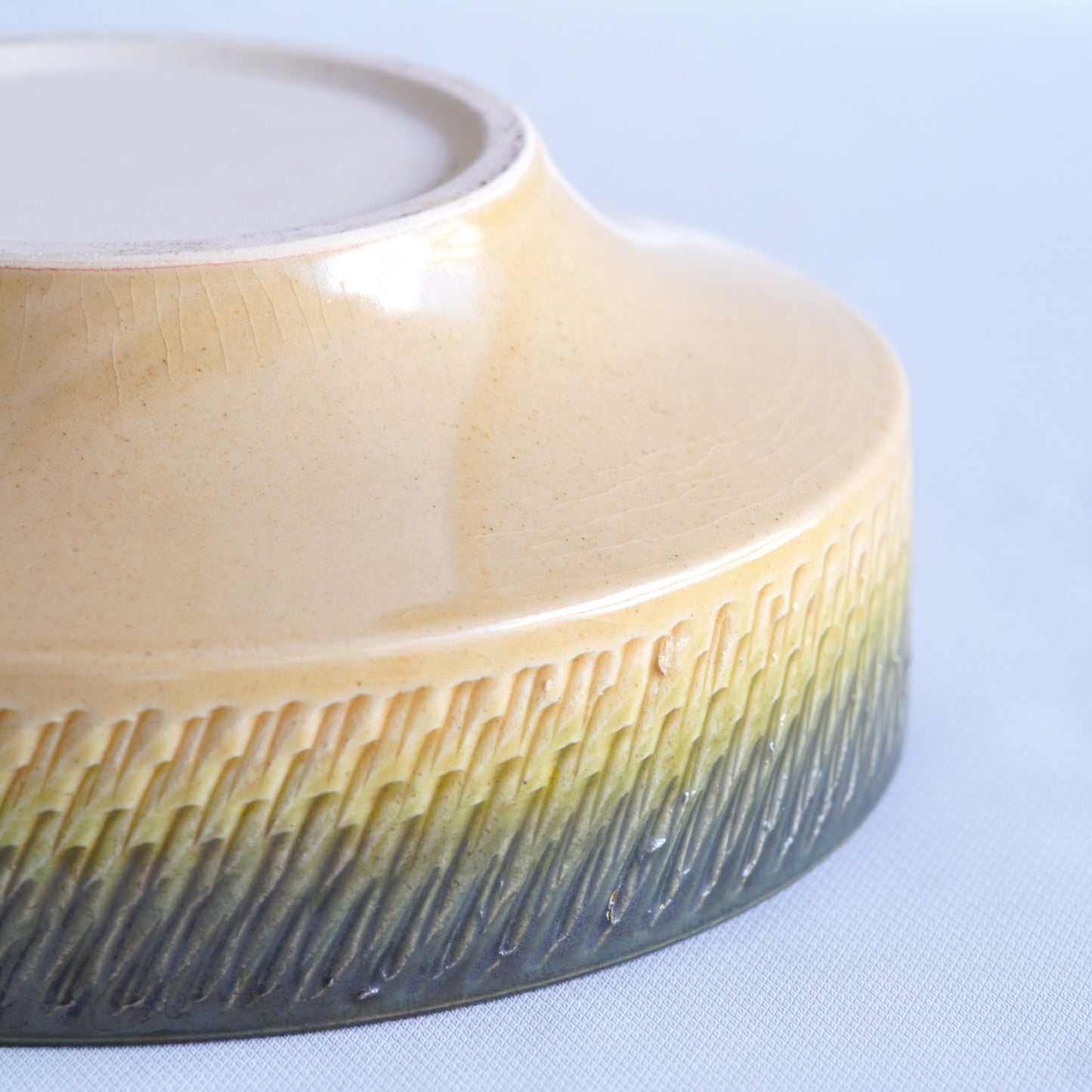 作地未詳｜小鹿田焼?｜緑・ベージュ｜鉢｜ペンダントライト